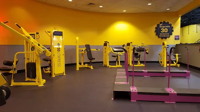 Planet Fitness Picture 5