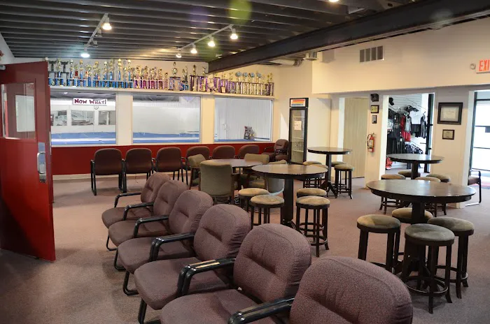 AIRBORNE ACADEMY Picture 7