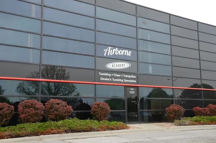 AIRBORNE ACADEMY Picture 5