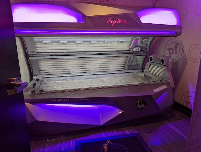 Planet Fitness Picture 8