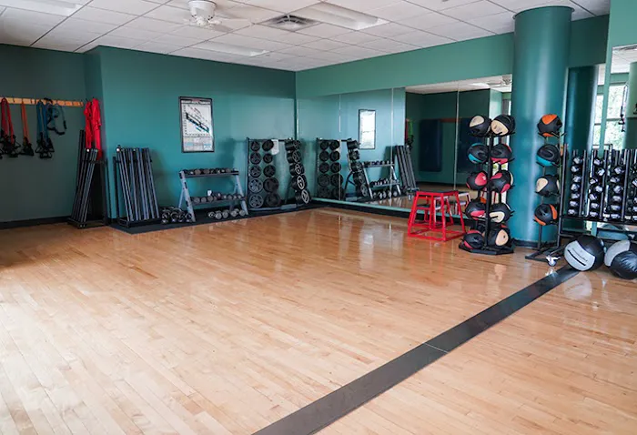 Genesis Health Clubs - Midtown Crossing Picture 3