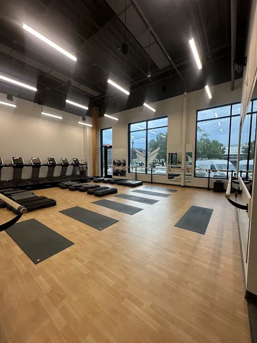 Fly Fitness (Downtown Omaha) Picture 9