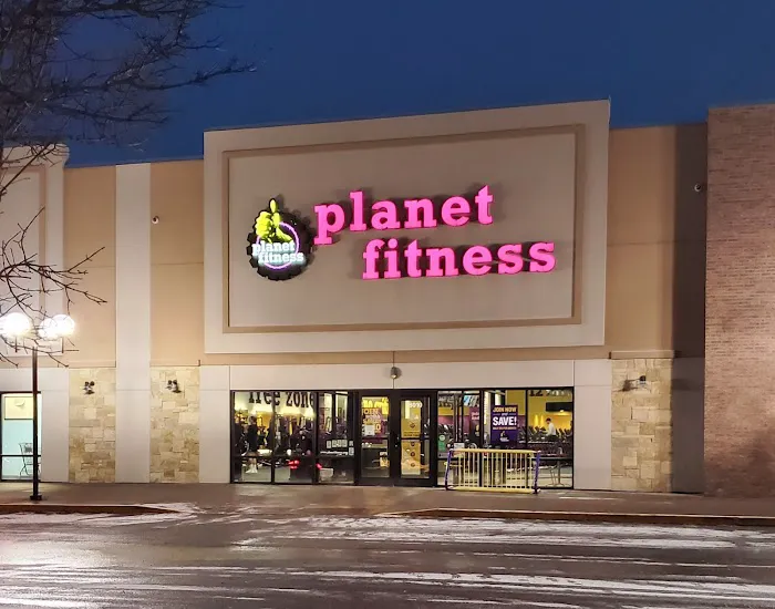 Planet Fitness Picture 3