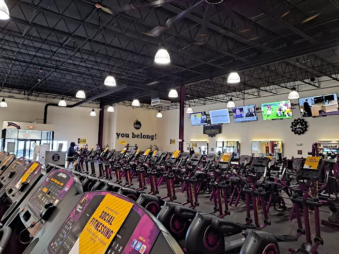 Planet Fitness Picture 4