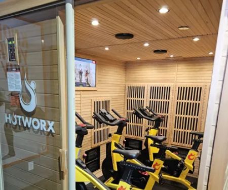 HOTWORX - La Vista, NE