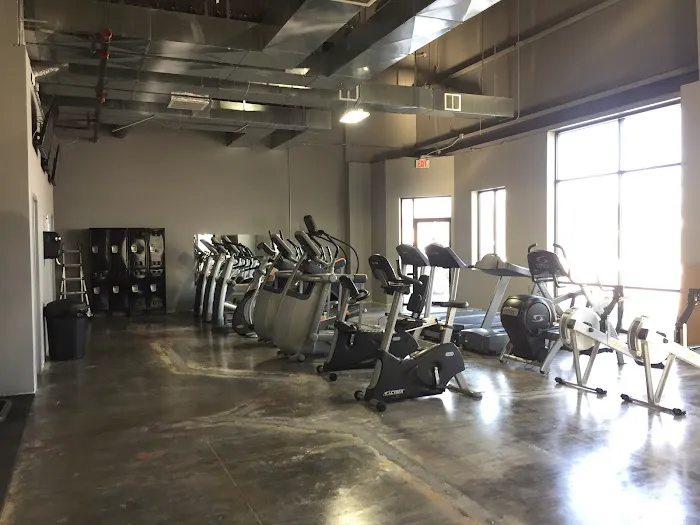 Iron Heaven Gym Chandler Picture 2