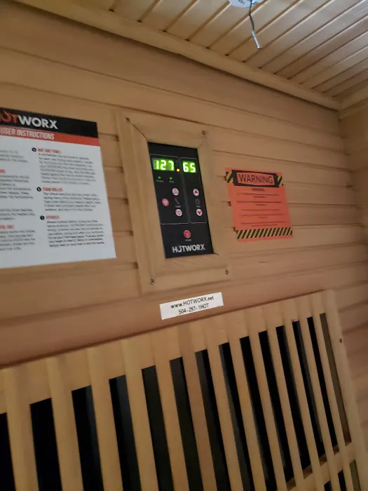 HOTWORX - Omaha, NE - West Omaha Picture 7