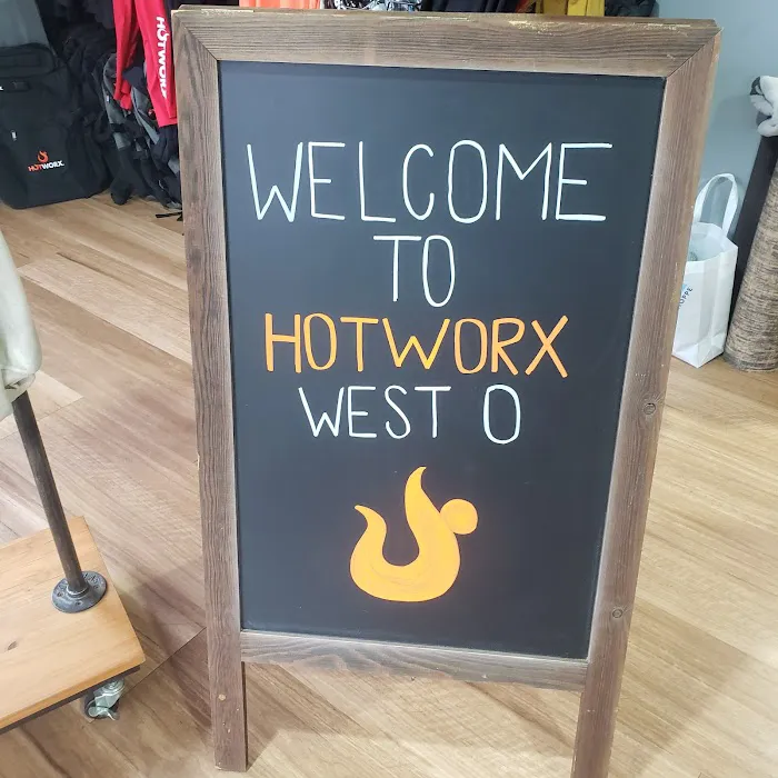 HOTWORX - Omaha, NE - West Omaha Picture 5