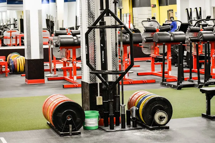 BOB's Fitness Complex Picture 3