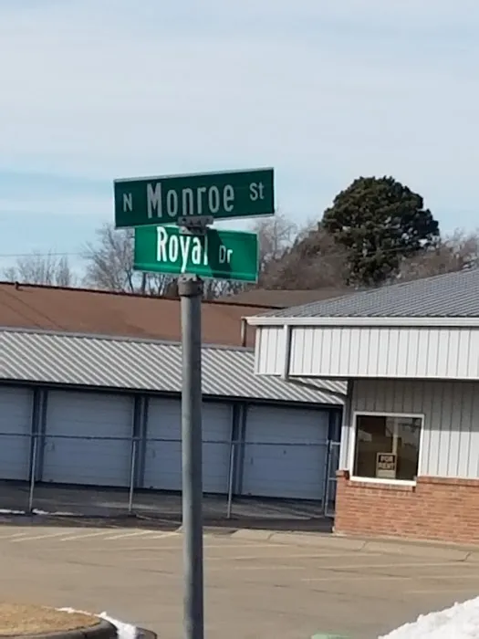 KiDS body shop Picture 4