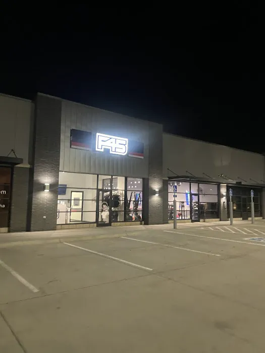 F45 Training Elkhorn Picture 2