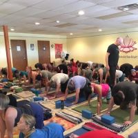 Spirit House Yoga ico