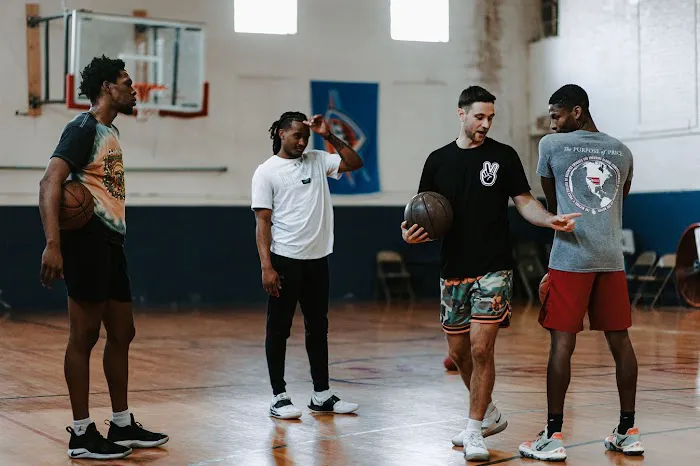 Get Moore Game Picture 2