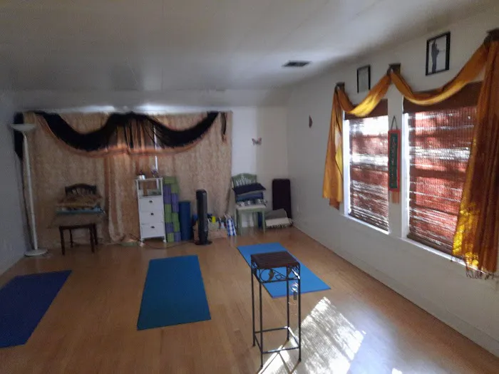 Free Spirit Yoga Studio & Meditation Sanctuary Picture 6