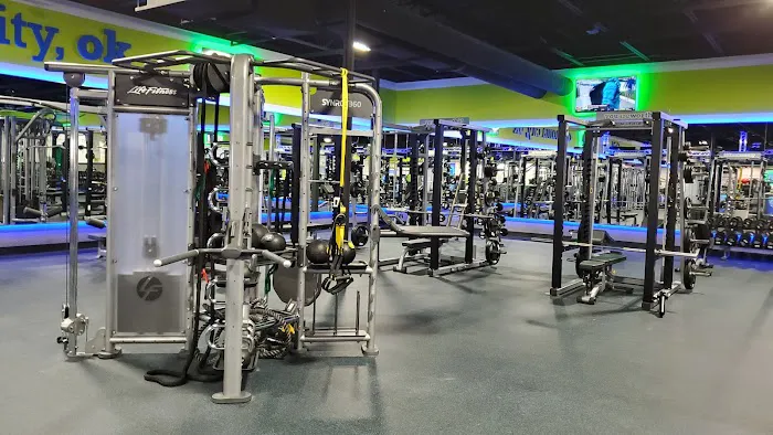 Colaw Fitness of Oklahoma City Gyms Picture 2