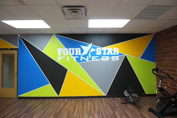 Four Star Fitness - Downtown Picture 8