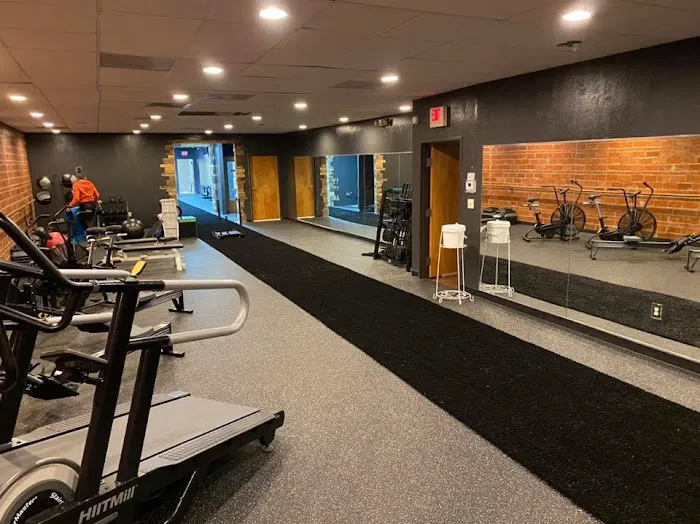 Four Star Fitness - Downtown Picture 2