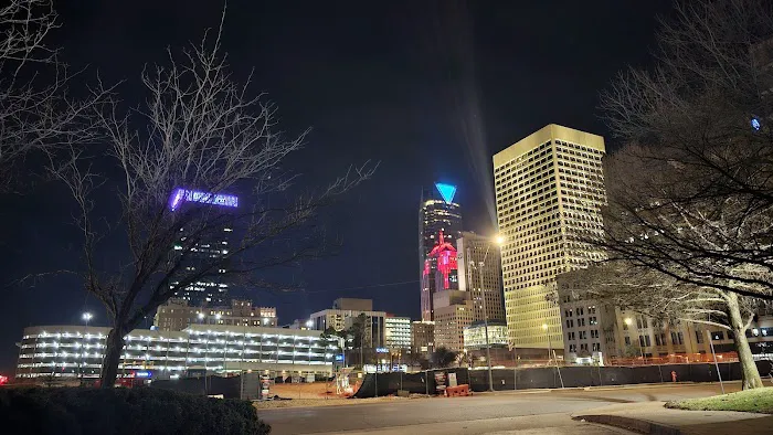 Edward L. Gaylord Downtown YMCA Picture 8