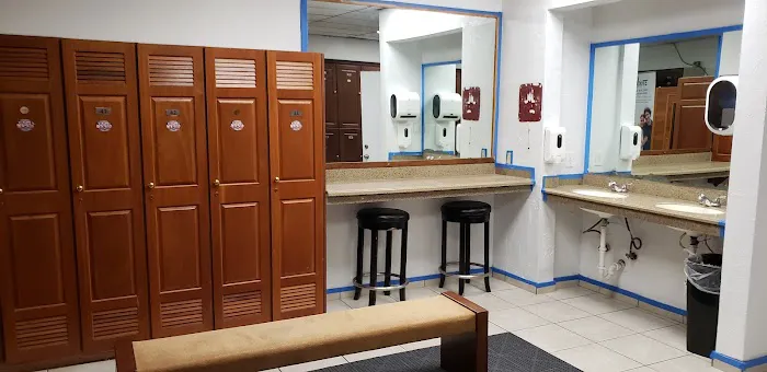 The Weight Room 24 Picture 8