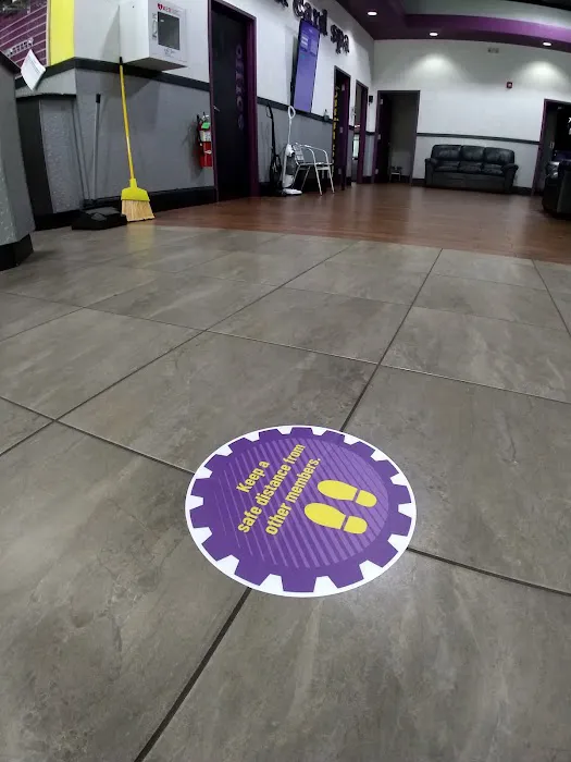 Planet Fitness Picture 1