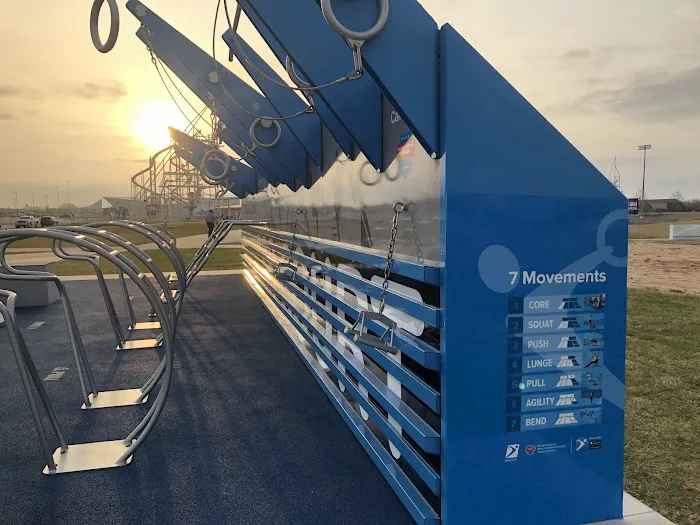 Fitness Court at Boathouse District Picture 1