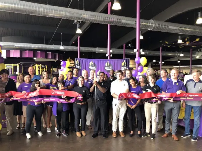 Planet Fitness Picture 9