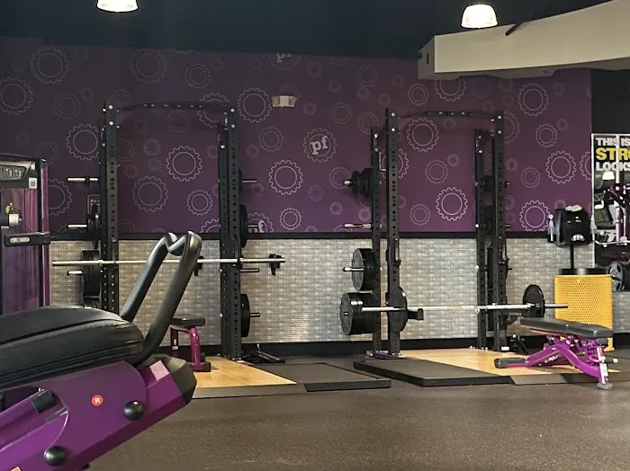 Planet Fitness Picture 7