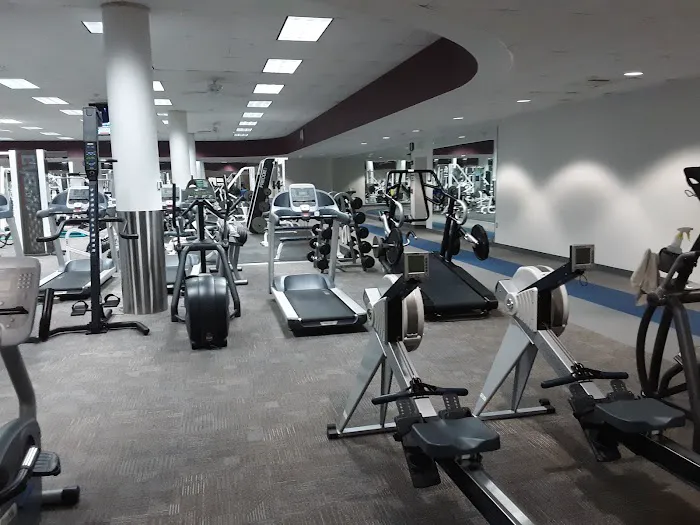 Aero-Fitness Health Center Picture 8