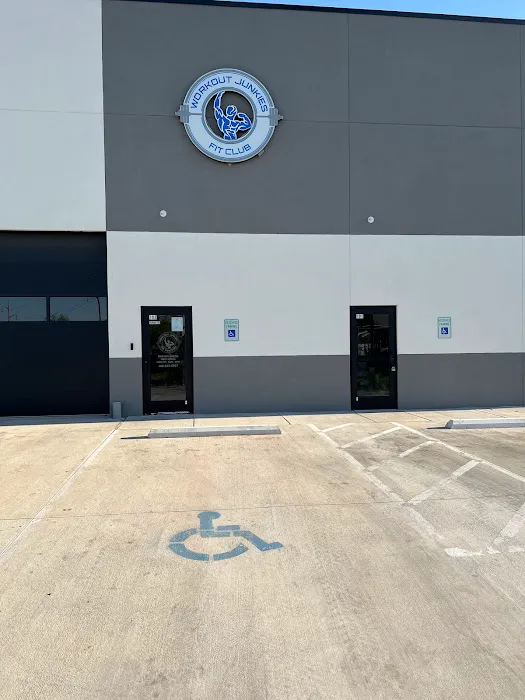 Workout Junkies Fit Club Picture 6