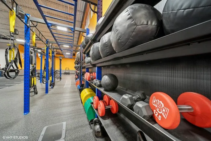 Crunch Fitness - Yukon Picture 2