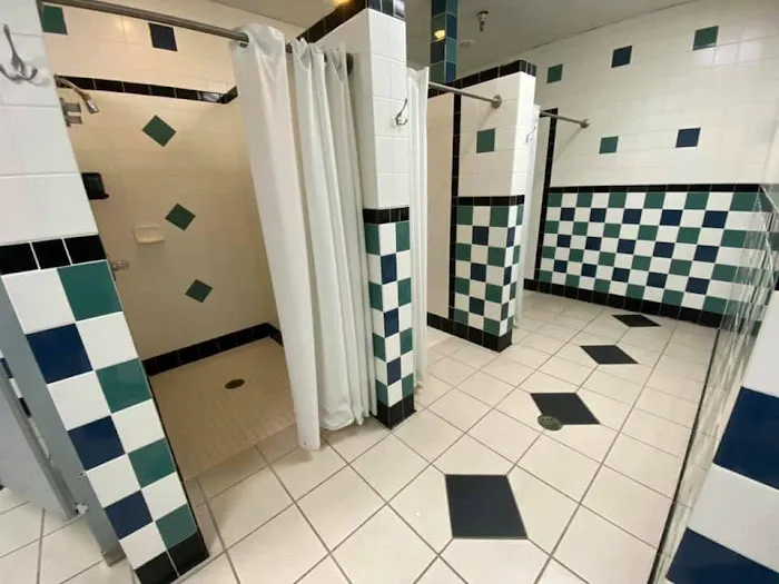 Four Star Fitness - Yukon Picture 1