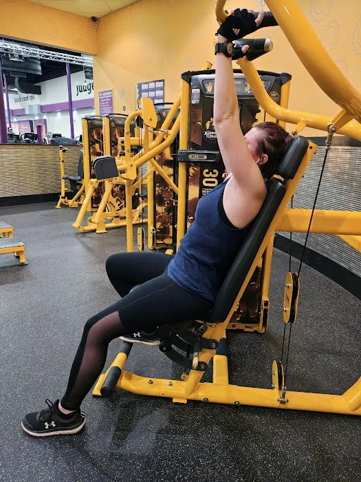 Planet Fitness Picture 10