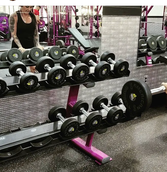 Planet Fitness Picture 4