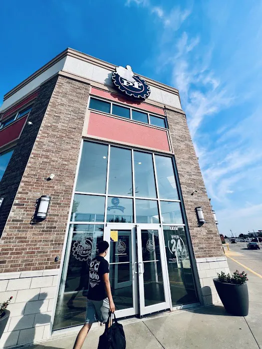 Planet Fitness Picture 7