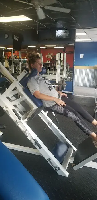 Mustang Gym & Personal Training Picture 4