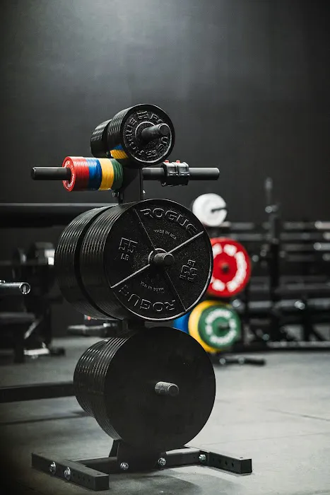 Black Wall Strength Picture 5