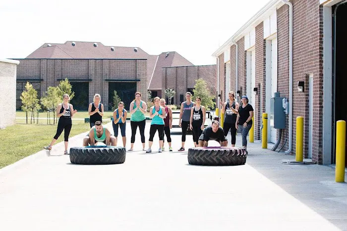 EMPOWERHOUSE Gym Picture 10