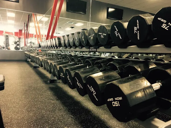 Four Star Fitness - Edmond Picture 3