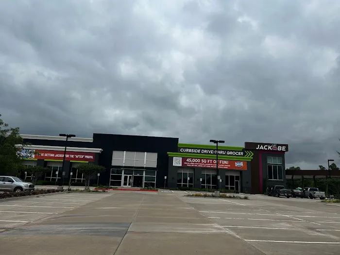 Crunch Fitness - Edmond Picture 7