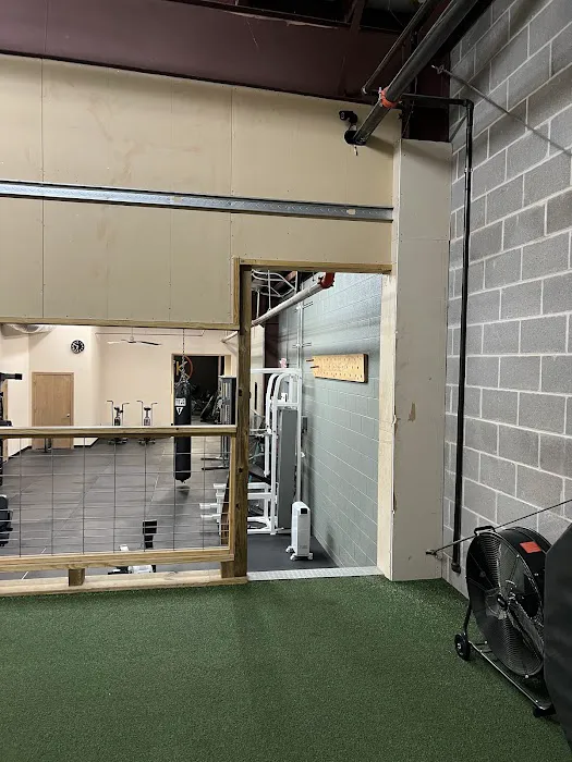 Gym Kennedy Picture 7