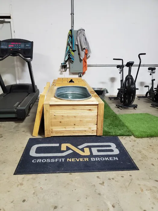 CrossFit Never Broken Picture 3