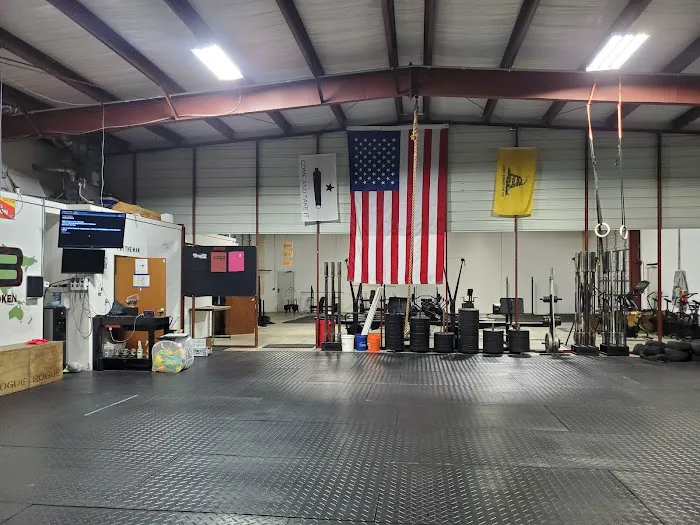 CrossFit Never Broken Picture 1