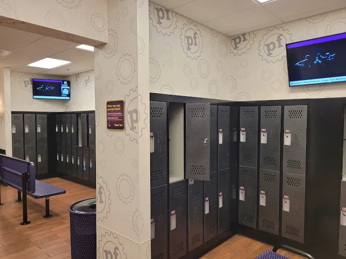 Planet Fitness Picture 5