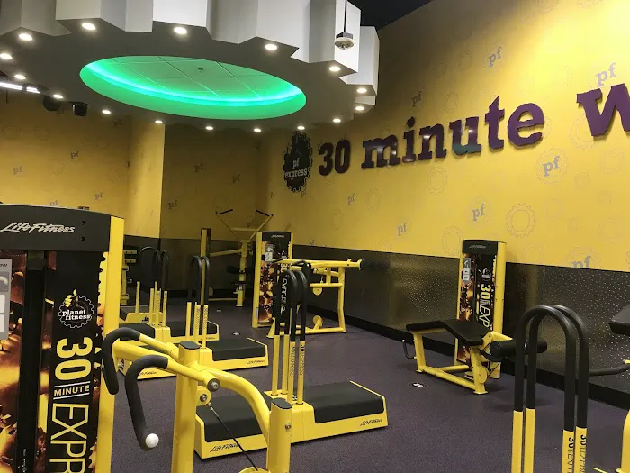 Planet Fitness Picture 4
