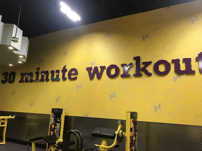 Planet Fitness Picture 10