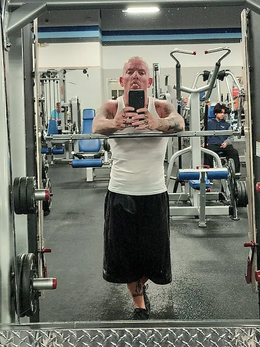 Crunch Fitness - La Mirada Picture 3