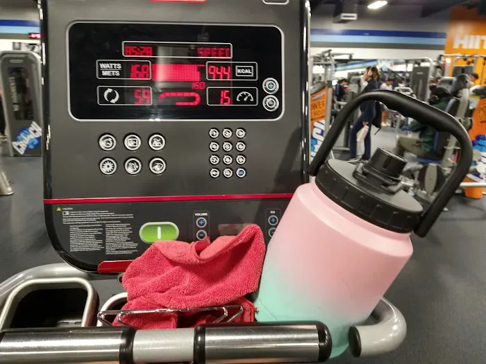 Crunch Fitness - La Mirada Picture 9