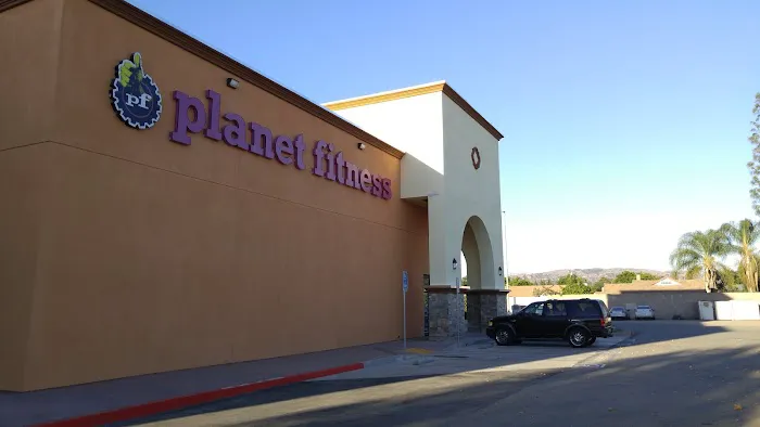 Planet Fitness Picture 5