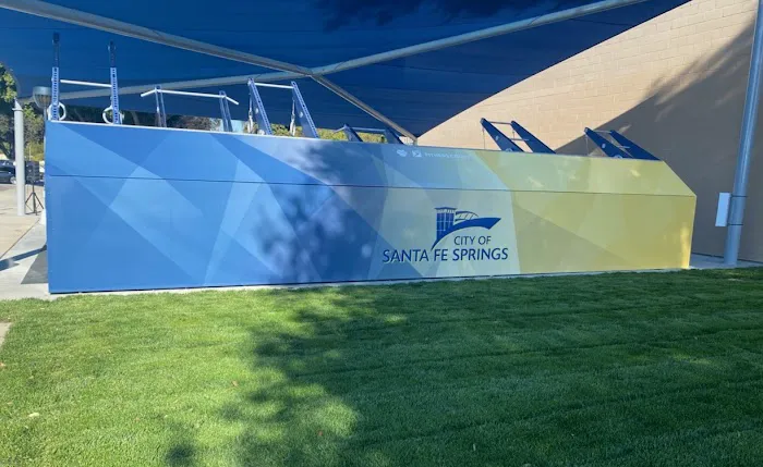 Fitness Court at Los Nietos Park Picture 1