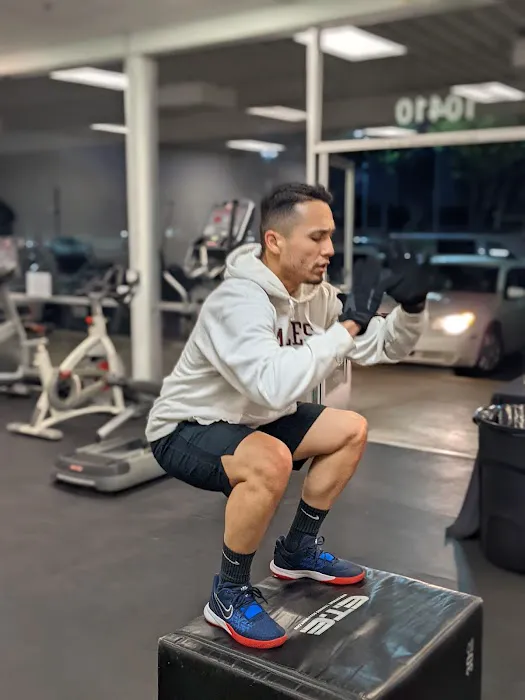 GFIT KICKBOXING Picture 4